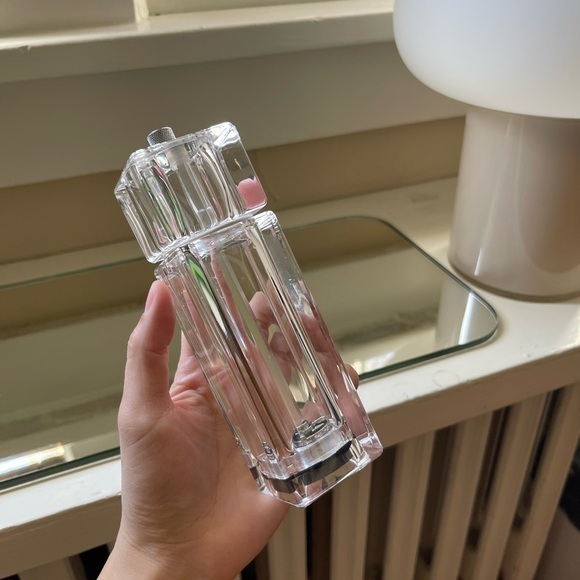 Vintage Lucite Pepper Grinder - Picture 2 of 7